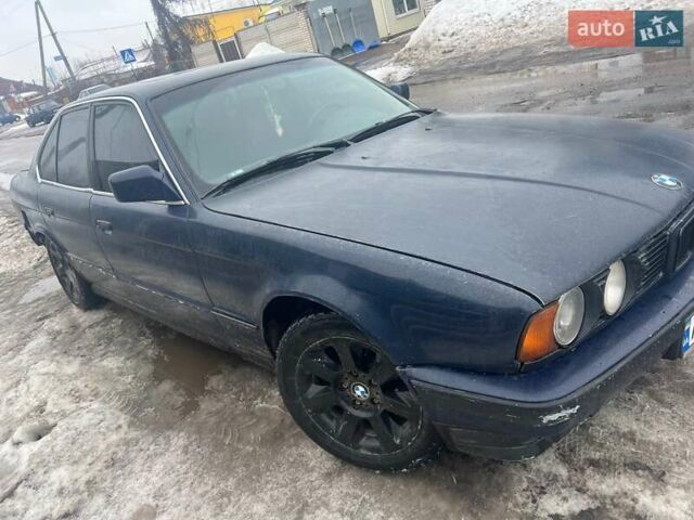 Синий БМВ 5 Серия, объемом двигателя 2 л и пробегом 400 тыс. км за 2000 $, фото 1 на Automoto.ua