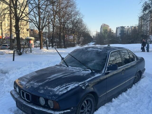 Синий БМВ 5 Серия, объемом двигателя 2 л и пробегом 390 тыс. км за 1499 $, фото 1 на Automoto.ua