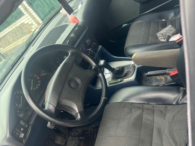 Синій БМВ 5 Серія, об'ємом двигуна 2 л та пробігом 400 тис. км за 2000 $, фото 1 на Automoto.ua