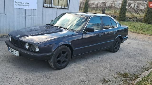 Синій БМВ 5 Серія, об'ємом двигуна 1.8 л та пробігом 260 тис. км за 1399 $, фото 1 на Automoto.ua