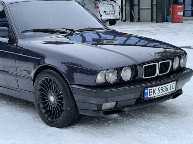 Синій БМВ 5 Серія, об'ємом двигуна 2.5 л та пробігом 497 тис. км за 4600 $, фото 1 на Automoto.ua