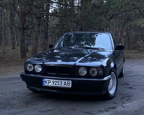 Синий БМВ 5 Серия, объемом двигателя 2 л и пробегом 362 тыс. км за 4100 $, фото 1 на Automoto.ua