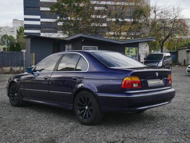 Синий БМВ 5 Серия, объемом двигателя 2.8 л и пробегом 332 тыс. км за 4350 $, фото 1 на Automoto.ua