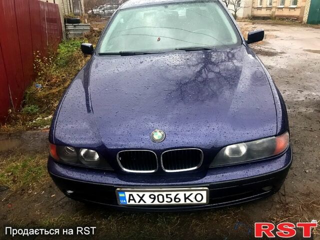 Синий БМВ 5 Серия, объемом двигателя 2 л и пробегом 350 тыс. км за 3000 $, фото 1 на Automoto.ua