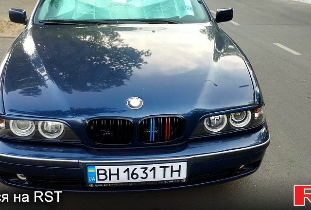 Синій БМВ 5 Серія, об'ємом двигуна 2.8 л та пробігом 400 тис. км за 4600 $, фото 1 на Automoto.ua