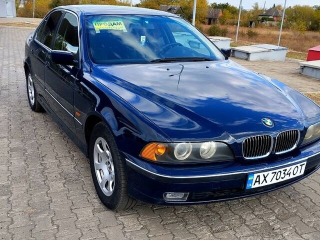 Синий БМВ 5 Серия, объемом двигателя 2.5 л и пробегом 430 тыс. км за 4200 $, фото 1 на Automoto.ua