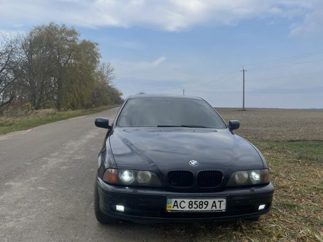 Синій БМВ 5 Серія, об'ємом двигуна 2 л та пробігом 3 тис. км за 4000 $, фото 1 на Automoto.ua