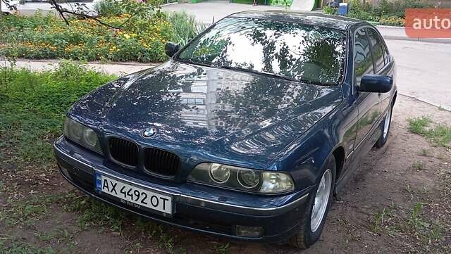 Синий БМВ 5 Серия, объемом двигателя 2.49 л и пробегом 360 тыс. км за 4000 $, фото 1 на Automoto.ua