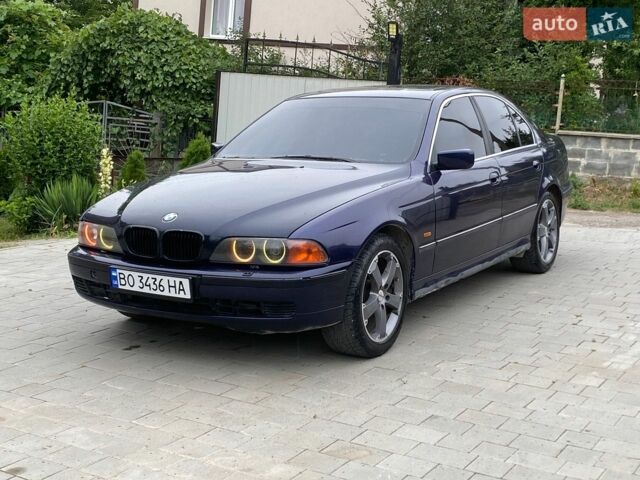 Синій БМВ 5 Серія, об'ємом двигуна 1.99 л та пробігом 600 тис. км за 2800 $, фото 1 на Automoto.ua