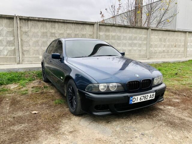 Синій БМВ 5 Серія, об'ємом двигуна 2 л та пробігом 374 тис. км за 3700 $, фото 1 на Automoto.ua