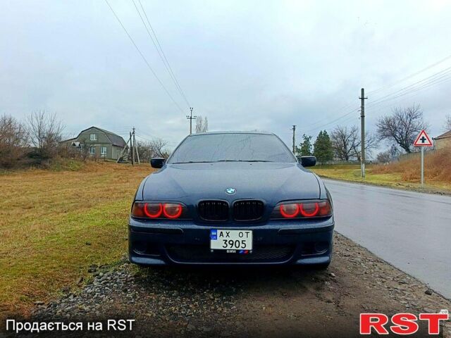 Синий БМВ 5 Серия, объемом двигателя 2 л и пробегом 200 тыс. км за 3900 $, фото 1 на Automoto.ua