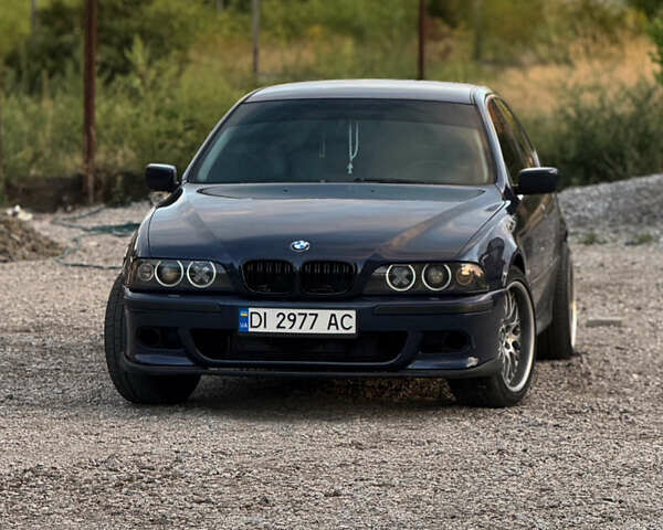 Синий БМВ 5 Серия, объемом двигателя 2.5 л и пробегом 400 тыс. км за 6000 $, фото 1 на Automoto.ua