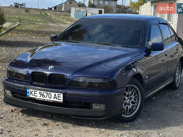 Синий БМВ 5 Серия, объемом двигателя 2 л и пробегом 350 тыс. км за 4800 $, фото 1 на Automoto.ua