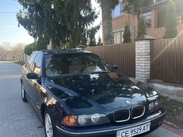 Синий БМВ 5 Серия, объемом двигателя 2.5 л и пробегом 350 тыс. км за 3500 $, фото 1 на Automoto.ua