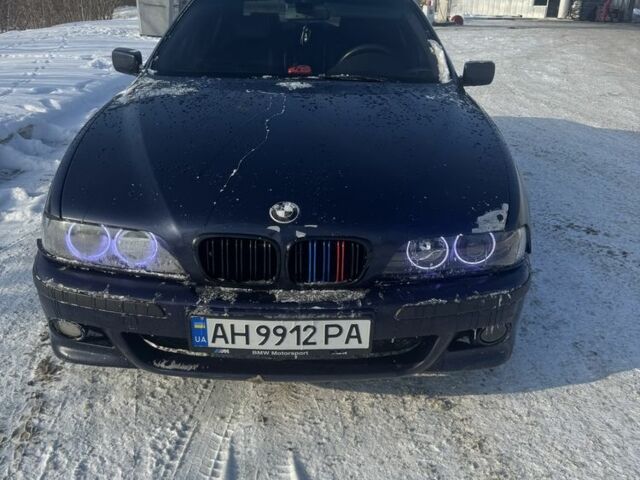 Синий БМВ 5 Серия, объемом двигателя 2.8 л и пробегом 500 тыс. км за 3454 $, фото 1 на Automoto.ua