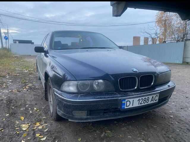 Синій БМВ 5 Серія, об'ємом двигуна 2 л та пробігом 350 тис. км за 3100 $, фото 1 на Automoto.ua