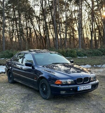 Синий БМВ 5 Серия, объемом двигателя 2.49 л и пробегом 360 тыс. км за 2999 $, фото 1 на Automoto.ua