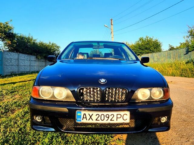 Синий БМВ 5 Серия, объемом двигателя 2 л и пробегом 339 тыс. км за 3900 $, фото 1 на Automoto.ua
