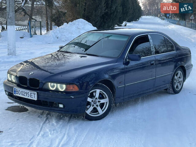 Синий БМВ 5 Серия, объемом двигателя 2.5 л и пробегом 422 тыс. км за 3400 $, фото 1 на Automoto.ua