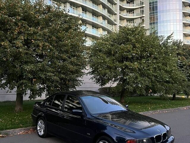 Синий БМВ 5 Серия, объемом двигателя 2.8 л и пробегом 450 тыс. км за 4200 $, фото 1 на Automoto.ua