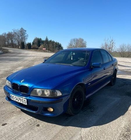 Синій БМВ 5 Серія, об'ємом двигуна 2 л та пробігом 601 тис. км за 3599 $, фото 1 на Automoto.ua