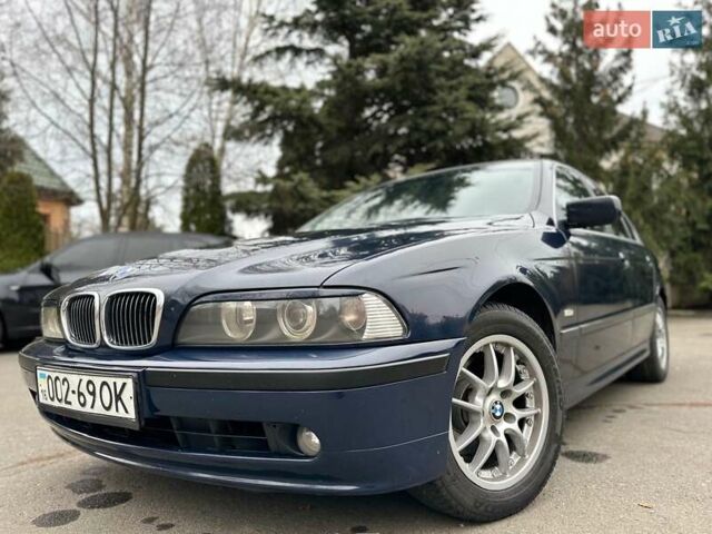 Синий БМВ 5 Серия, объемом двигателя 2.2 л и пробегом 315 тыс. км за 5500 $, фото 1 на Automoto.ua