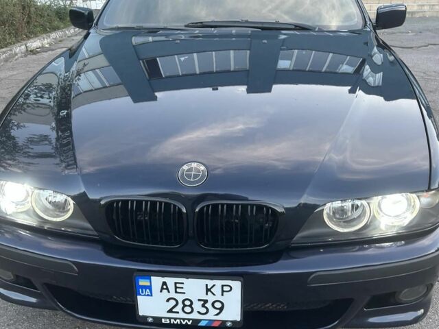 Синий БМВ 5 Серия, объемом двигателя 2 л и пробегом 245 тыс. км за 5900 $, фото 1 на Automoto.ua