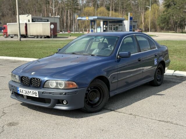 Синий БМВ 5 Серия, объемом двигателя 0 л и пробегом 300 тыс. км за 2500 $, фото 1 на Automoto.ua