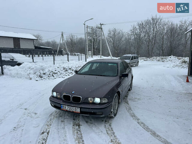 Синій БМВ 5 Серія, об'ємом двигуна 2 л та пробігом 320 тис. км за 3300 $, фото 1 на Automoto.ua