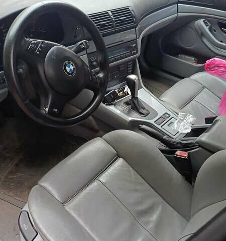 Синий БМВ 5 Серия, объемом двигателя 2.5 л и пробегом 310 тыс. км за 4500 $, фото 1 на Automoto.ua