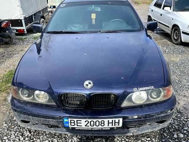 Синий БМВ 5 Серия, объемом двигателя 2 л и пробегом 375 тыс. км за 3100 $, фото 1 на Automoto.ua