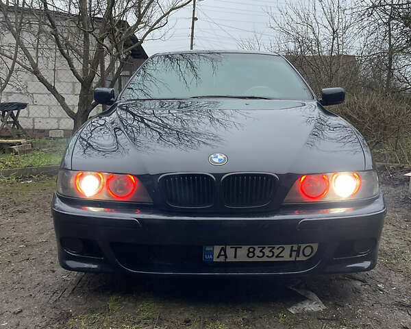 Синий БМВ 5 Серия, объемом двигателя 3 л и пробегом 400 тыс. км за 5200 $, фото 1 на Automoto.ua