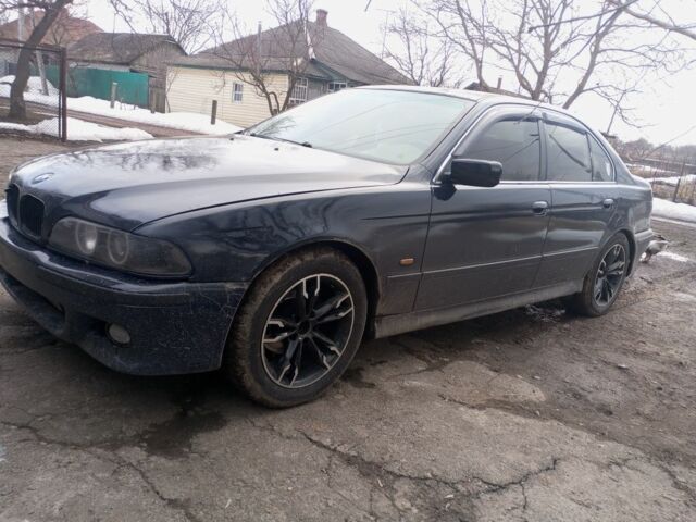 Синий БМВ 5 Серия, объемом двигателя 0 л и пробегом 216 тыс. км за 2950 $, фото 1 на Automoto.ua