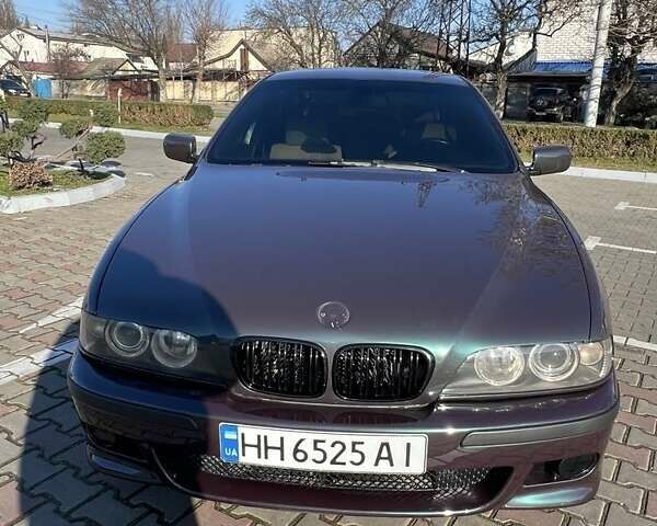 Синій БМВ 5 Серія, об'ємом двигуна 2.5 л та пробігом 400 тис. км за 6200 $, фото 1 на Automoto.ua