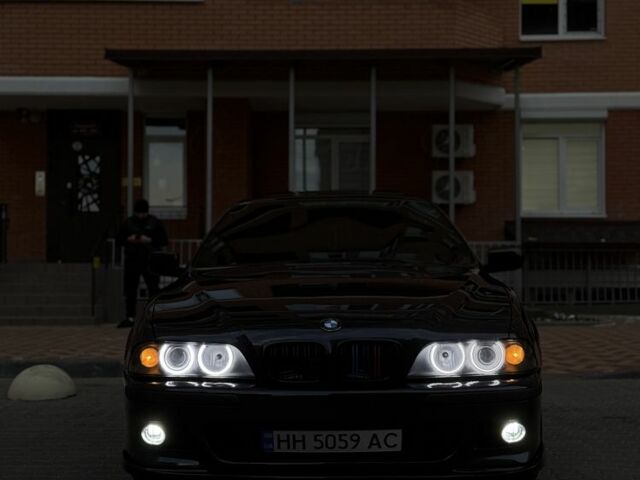 Синий БМВ 5 Серия, объемом двигателя 3 л и пробегом 395 тыс. км за 7500 $, фото 1 на Automoto.ua