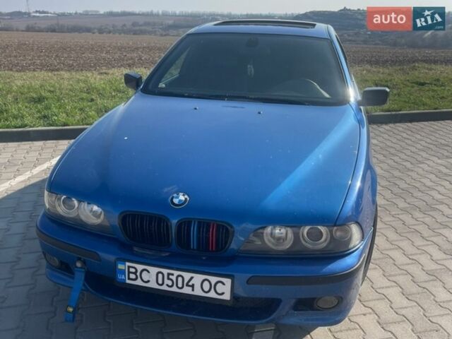 Синій БМВ 5 Серія, об'ємом двигуна 3.5 л та пробігом 305 тис. км за 5000 $, фото 1 на Automoto.ua