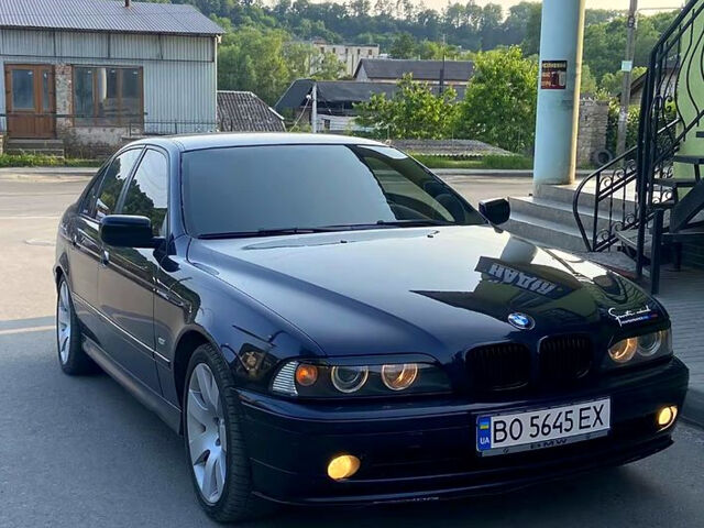 Синий БМВ 5 Серия, объемом двигателя 2.2 л и пробегом 0 тыс. км за 3000 $, фото 1 на Automoto.ua