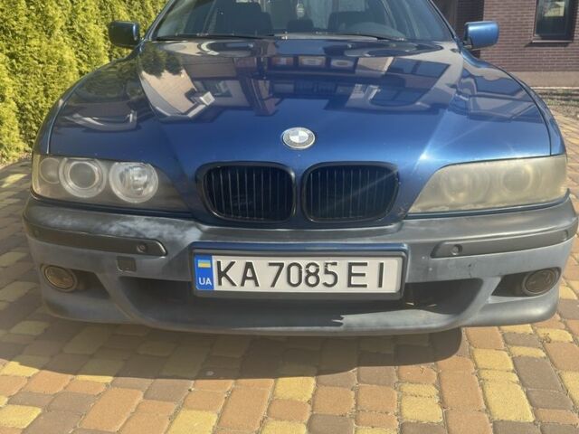 Синий БМВ 5 Серия, объемом двигателя 2.5 л и пробегом 320 тыс. км за 5200 $, фото 1 на Automoto.ua