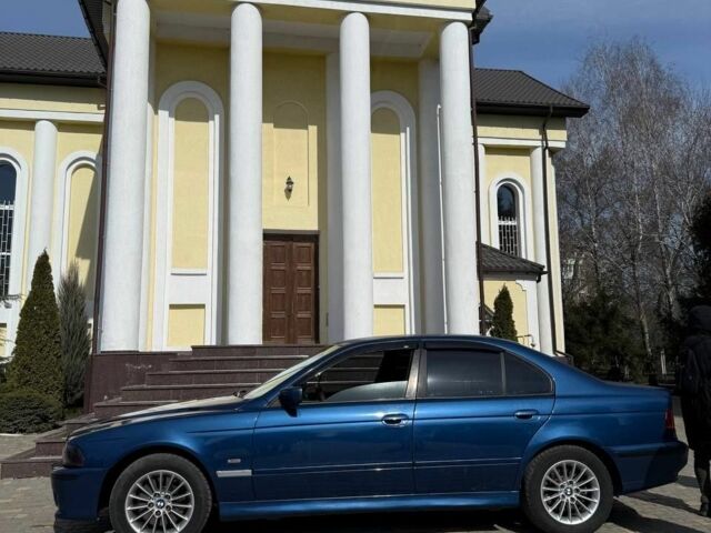Синий БМВ 5 Серия, объемом двигателя 2.9 л и пробегом 555 тыс. км за 6000 $, фото 1 на Automoto.ua
