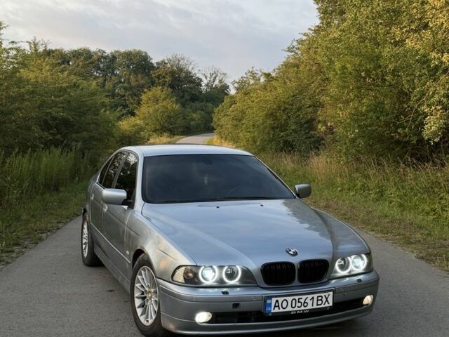Синій БМВ 5 Серія, об'ємом двигуна 2.5 л та пробігом 280 тис. км за 4500 $, фото 1 на Automoto.ua