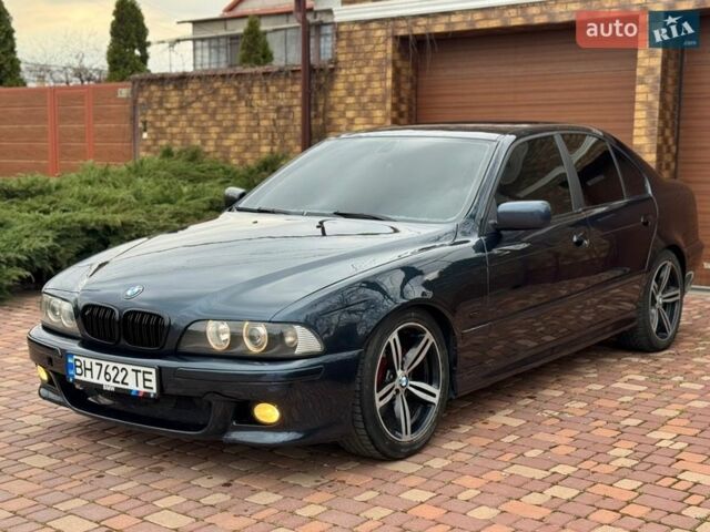 Синий БМВ 5 Серия, объемом двигателя 2.93 л и пробегом 375 тыс. км за 5000 $, фото 1 на Automoto.ua