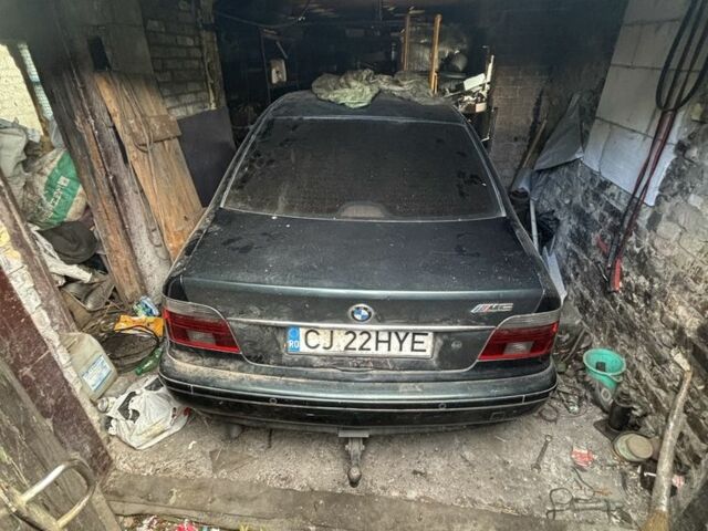 Синій БМВ 5 Серія, об'ємом двигуна 2.5 л та пробігом 300 тис. км за 1797 $, фото 1 на Automoto.ua