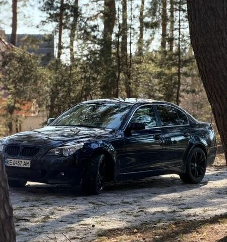 Синий БМВ 5 Серия, объемом двигателя 2.99 л и пробегом 441 тыс. км за 7300 $, фото 1 на Automoto.ua