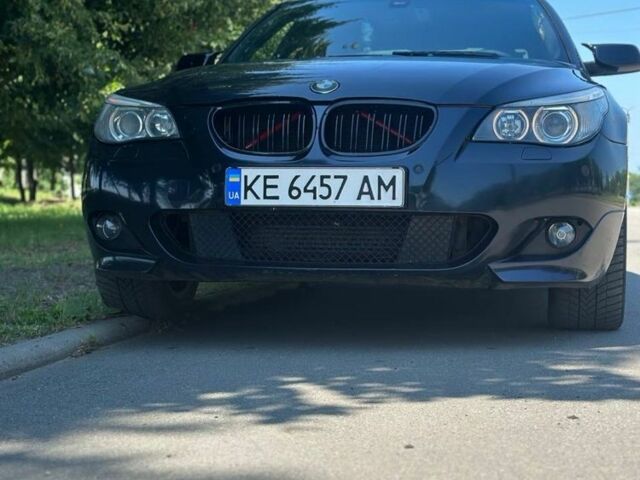 Синий БМВ 5 Серия, объемом двигателя 3 л и пробегом 420 тыс. км за 6491 $, фото 1 на Automoto.ua