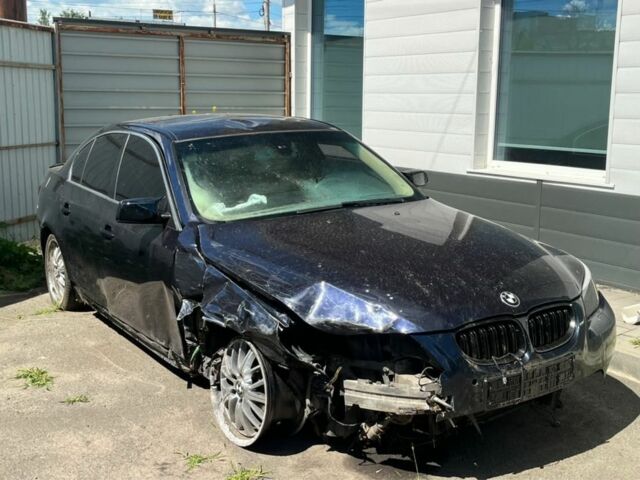 Синій БМВ 5 Серія, об'ємом двигуна 3 л та пробігом 349 тис. км за 3497 $, фото 1 на Automoto.ua