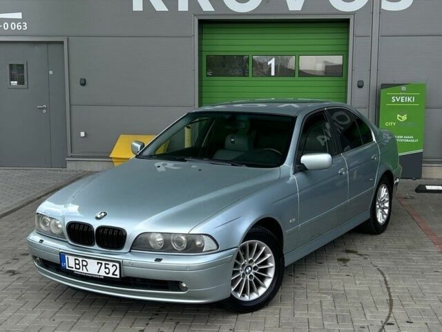 Синий БМВ 5 Серия, объемом двигателя 0 л и пробегом 300 тыс. км за 2500 $, фото 1 на Automoto.ua