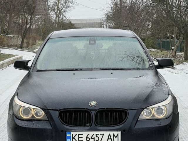 Синий БМВ 5 Серия, объемом двигателя 3 л и пробегом 447 тыс. км за 6900 $, фото 1 на Automoto.ua