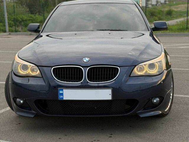 Синий БМВ 5 Серия, объемом двигателя 3 л и пробегом 318 тыс. км за 5000 $, фото 1 на Automoto.ua