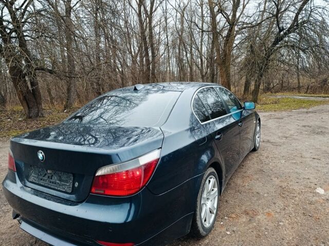 Синий БМВ 5 Серия, объемом двигателя 3 л и пробегом 460 тыс. км за 4800 $, фото 1 на Automoto.ua