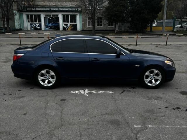 Синий БМВ 5 Серия, объемом двигателя 2.5 л и пробегом 300 тыс. км за 7300 $, фото 1 на Automoto.ua